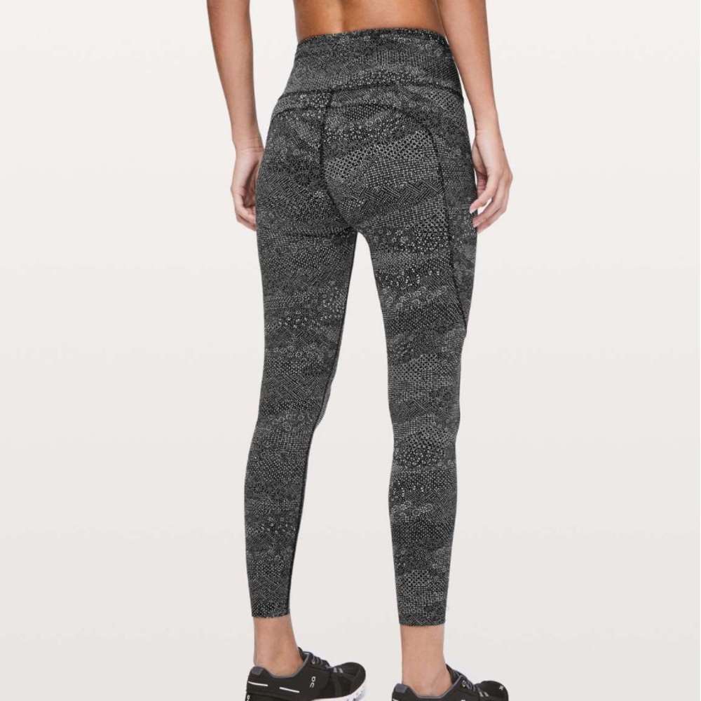 LULULEMON Meisai White Black Fast Free 7/8‎ Tight II Nulux 25" Active Running 6